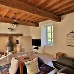 Holiday home An Owl In The Barn *